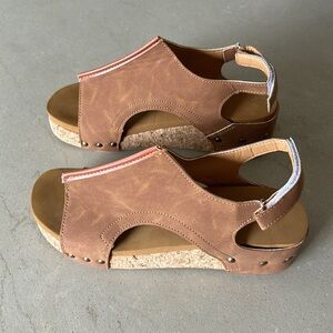 Brand New, Cork wedge sandals